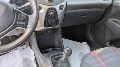 Peugeot 108 68 5 porte Active (8)