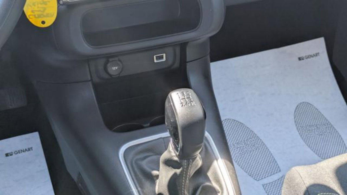 Citroen C3 PureTech 83 S&S C-Series (8)