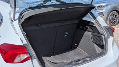 Ford Focus 1.0 EcoBoost Hybrid 125 CV Powershift 5p. Active Style (16)