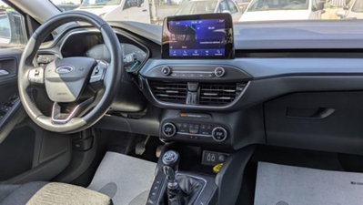 Ford Focus 1.0 EcoBoost Hybrid 125 CV Powershift 5p. Active Style (7)
