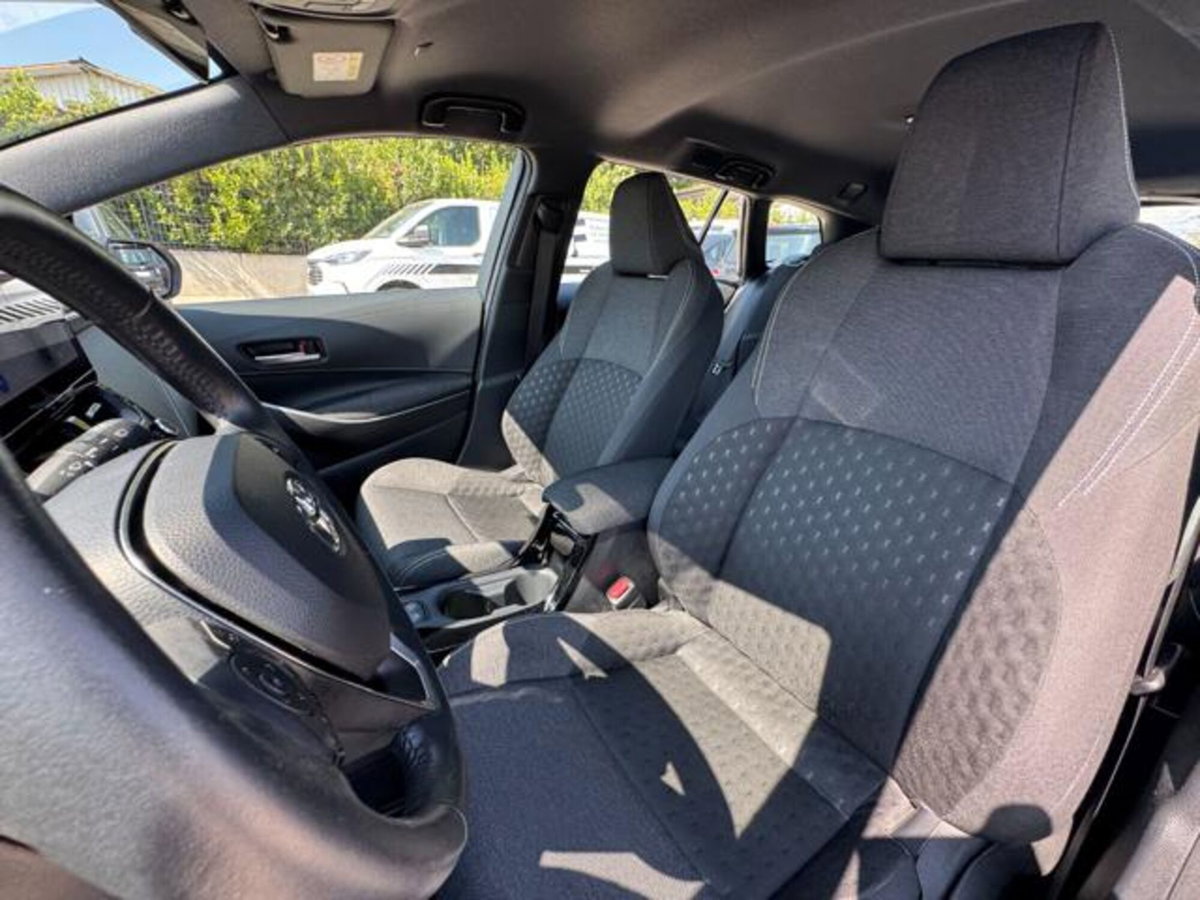 Toyota Corolla Touring Sports Active 1.8 Hybrid  Tech (13)