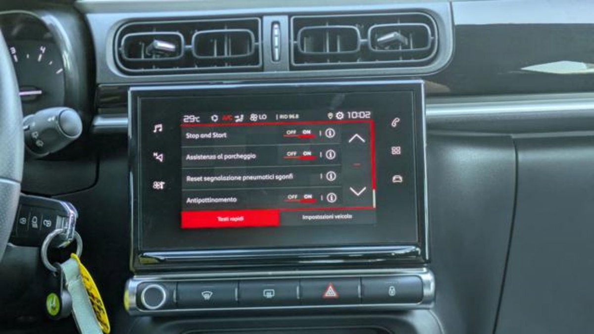 Citroen C3 1.2 puretech You s&s 83cv neopatentati (10)