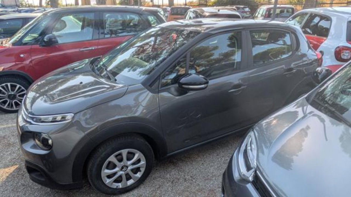 Citroen C3 1.2 puretech You s&s 83cv neopatentati (2)