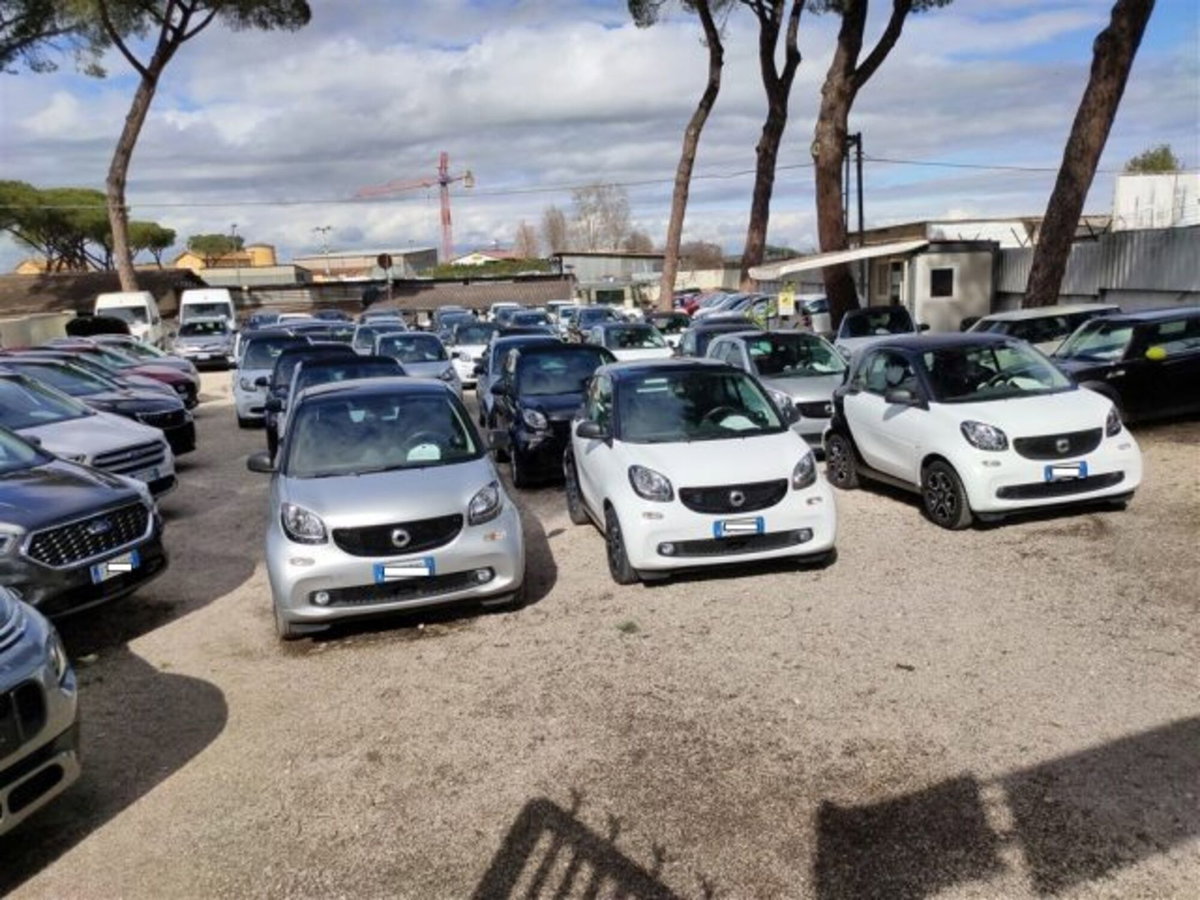 smart Fortwo 70 1.0 Youngster (2)