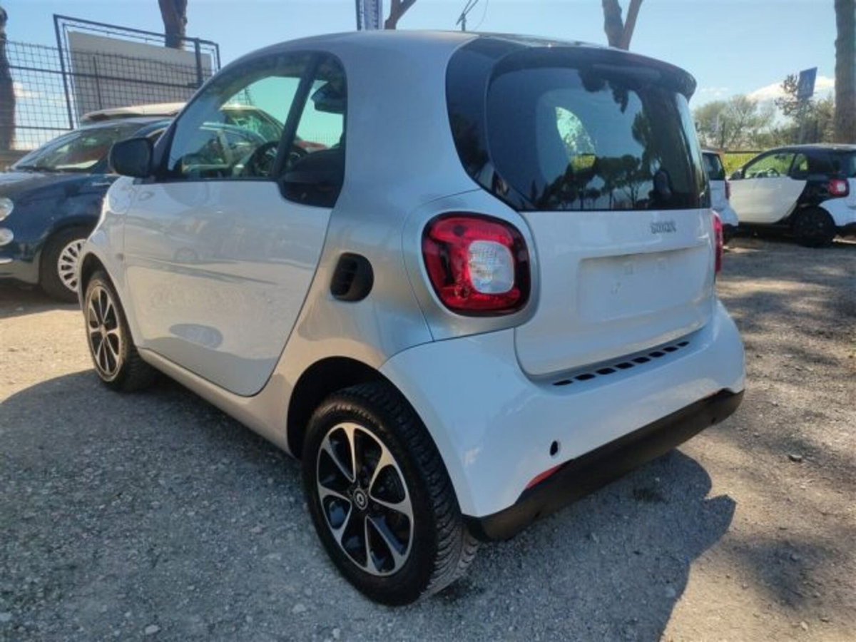 smart Fortwo 70 1.0 Youngster (5)