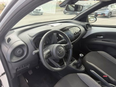 Toyota Aygo X 1.0 VVT-i 72 CV 5p. Undercover S-CVT (11)