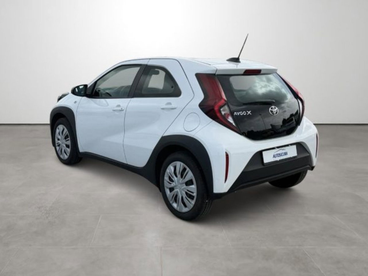 Toyota Aygo X 1.0 VVT-i 72 CV 5p. Undercover S-CVT (6)