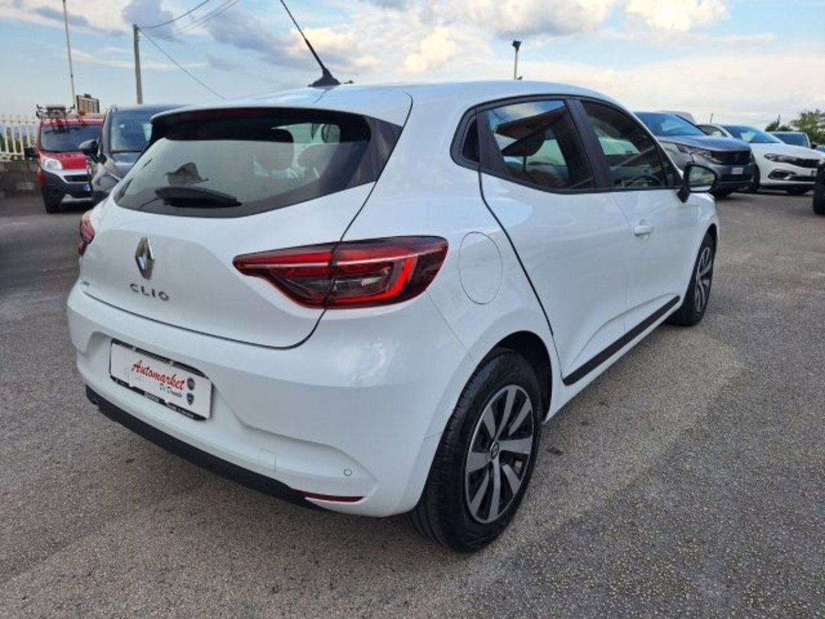Renault Clio TCe 100 CV GPL 5 porte Equilibre (6)