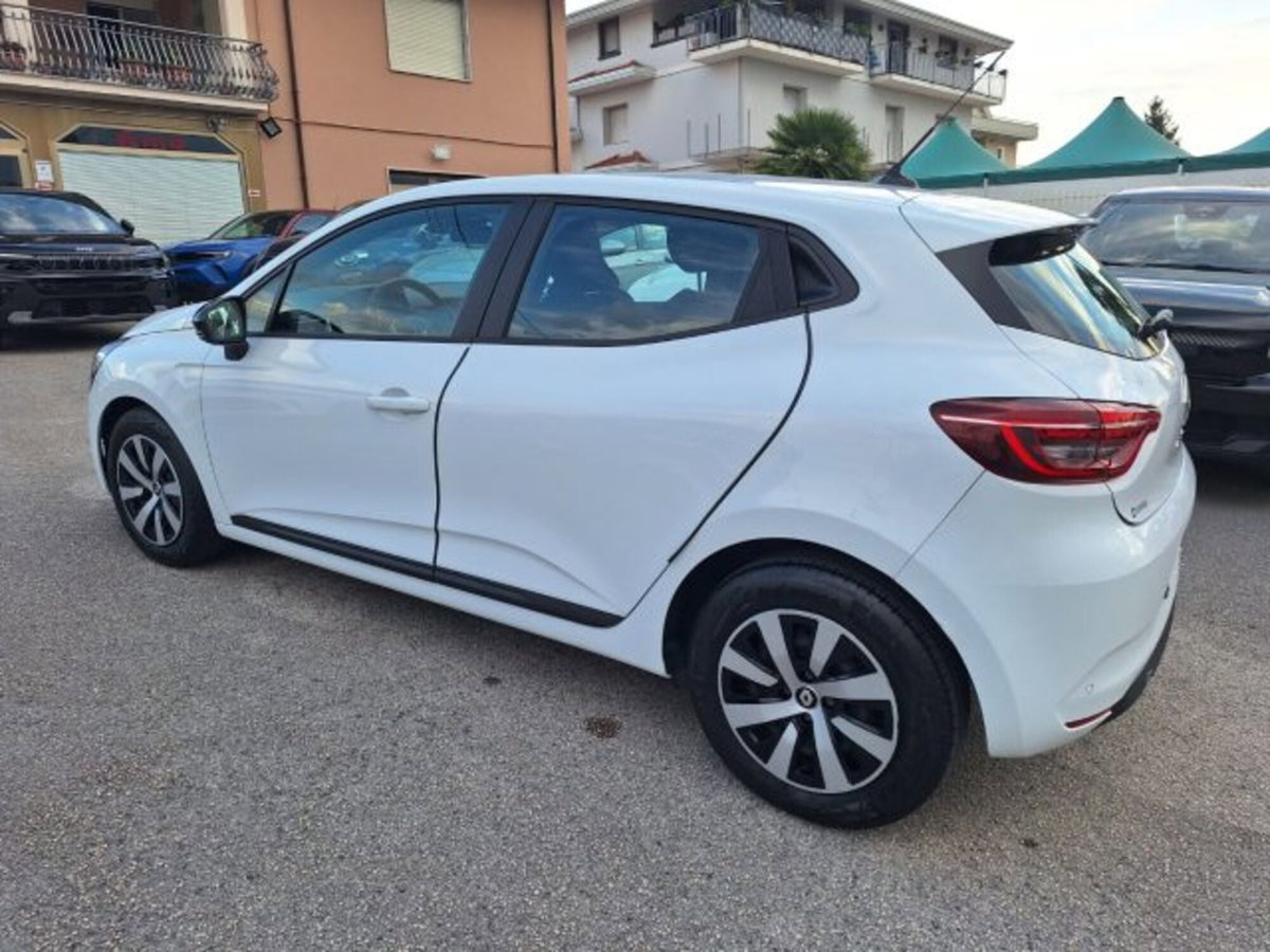 Renault Clio TCe 100 CV GPL 5 porte Equilibre (9)