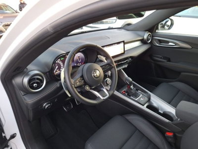 Alfa Romeo Tonale 1.6 Veloce 130cv tct6 (13)