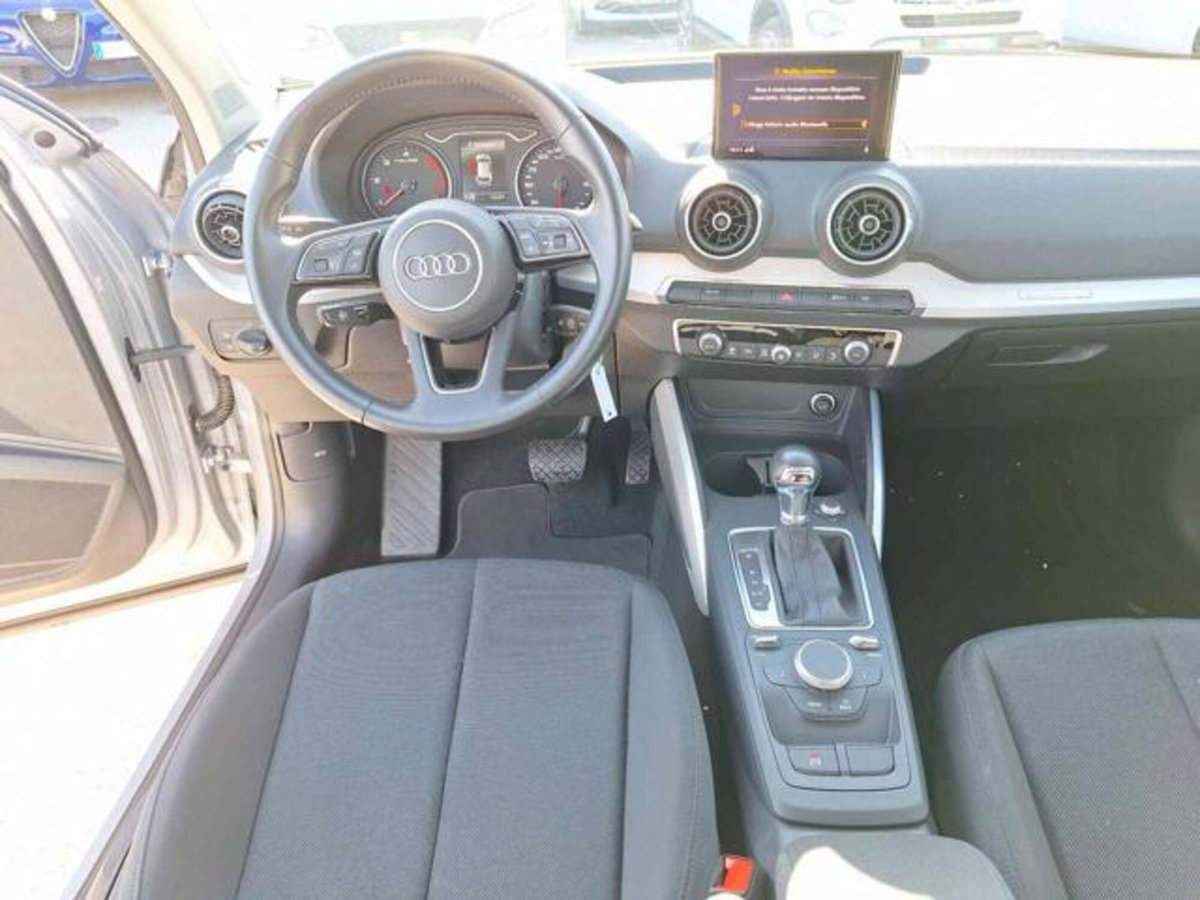 Audi Q2 Q2 35 TDI quattro S tronic Business Plus (10)