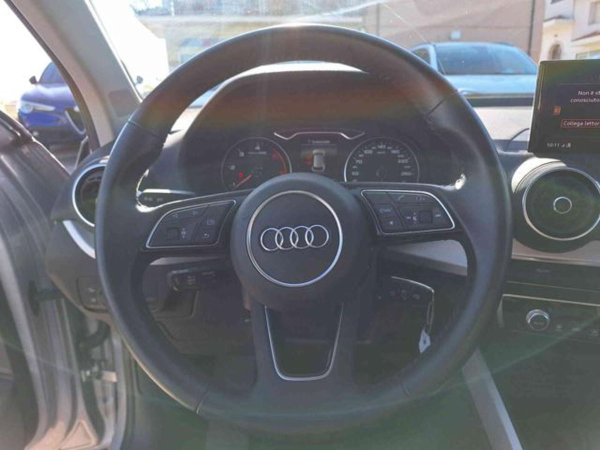 Audi Q2 Q2 35 TDI quattro S tronic Business Plus (15)