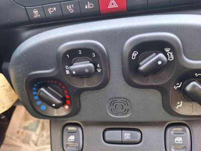 Fiat Panda 1.0 firefly hybrid s&s 70cv 5p.ti (13)