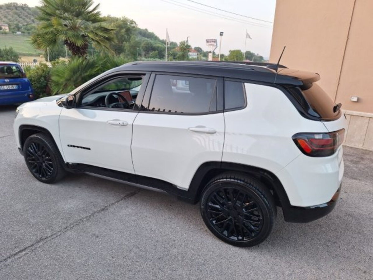 Jeep Compass 1.6 Multijet II 2WD S (12)