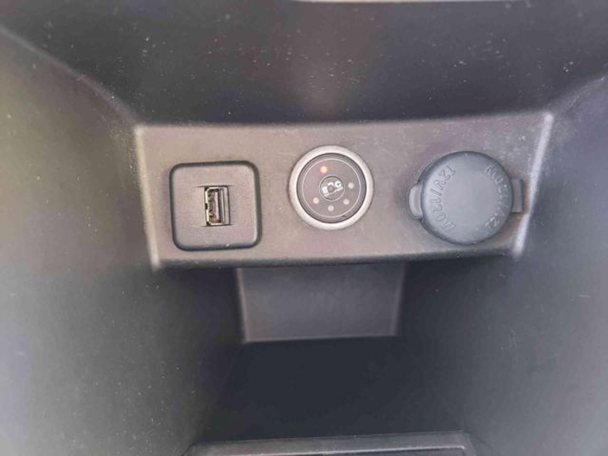 Suzuki Swift 1.2 VVT 4WD 5 porte GL Style (10)