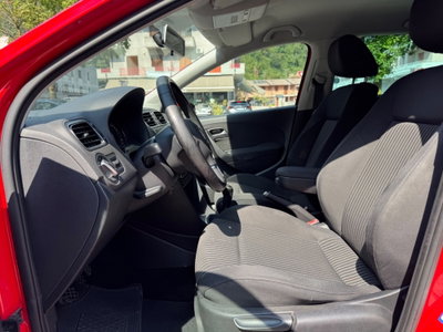 Volkswagen Polo 1.4 5 porte Highline (12)