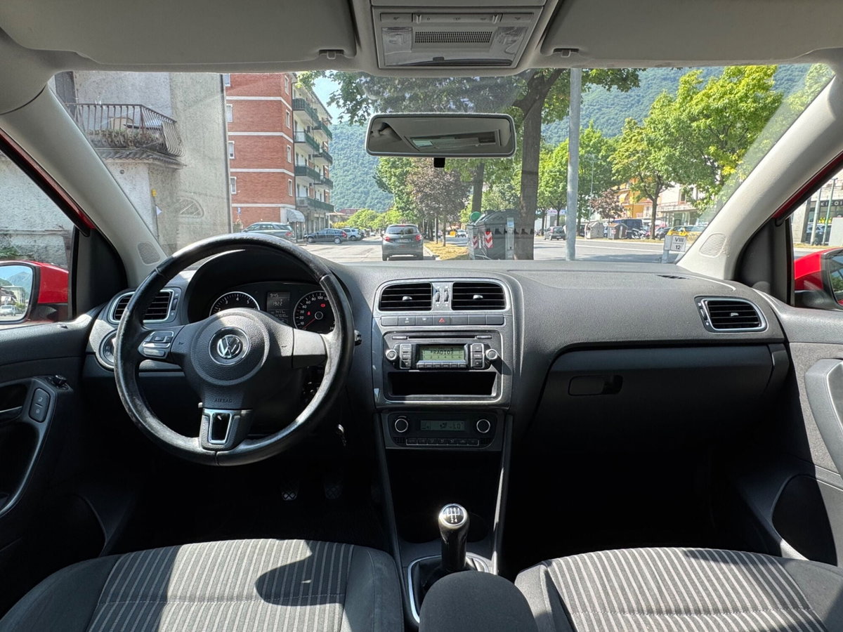 Volkswagen Polo 1.4 5 porte Highline (19)