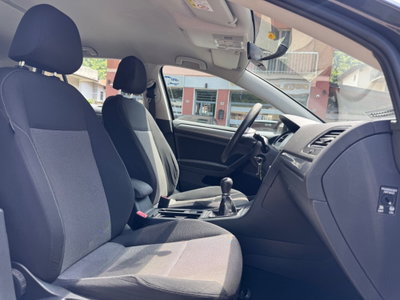 Volkswagen Golf 1.6 TDI 90 CV 5p. Trendline BlueMotion Technology (11)