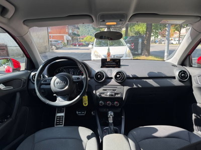 Audi A1 Sportback 1.4 TDI S tronic Admired (19)
