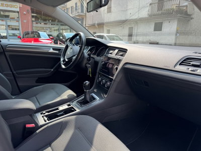 Volkswagen Golf 1.0 TSI 110 CV 5p. Trendline BlueMotion Technology (15)