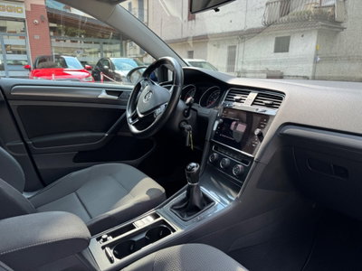 Volkswagen Golf 1.0 TSI 110 CV 5p. Trendline BlueMotion Technology (16)