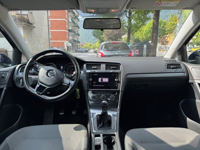 Volkswagen Golf 1.0 TSI 110 CV 5p. Trendline BlueMotion Technology (19)