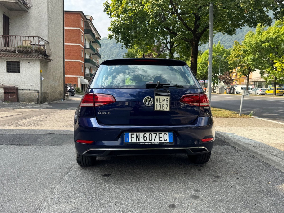 Volkswagen Golf 1.0 TSI 110 CV 5p. Trendline BlueMotion Technology (6)