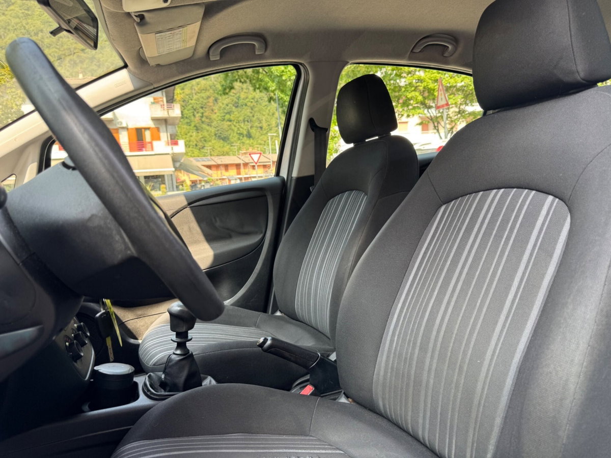 Fiat Grande Punto 1.4 5 porte Actual EasyPower (10)