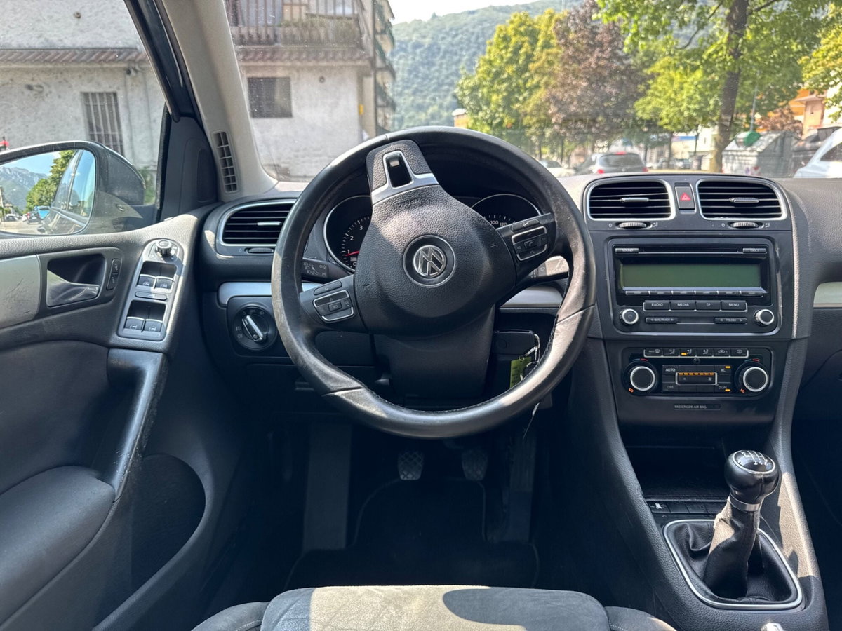 Volkswagen Golf 1.4 TSI 122CV 5p. Highline (16)