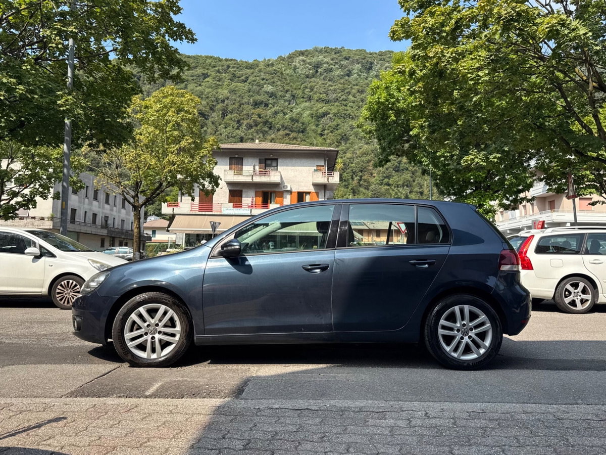 Volkswagen Golf 1.4 TSI 122CV 5p. Highline (4)