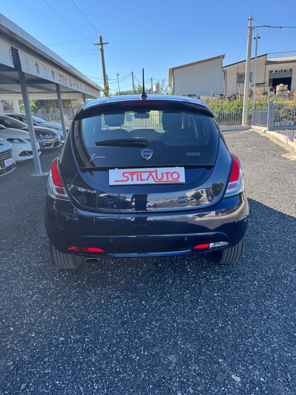 Lancia Ypsilon 1.0 FireFly 5 porte S&S Hybrid Ecochic Gold (6)