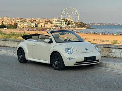Volkswagen New Beetle Cabrio 1.6 Cabrio usata