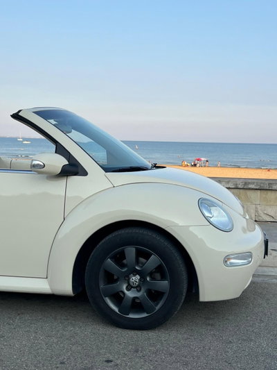 Volkswagen New Beetle Cabrio 1.6 Cabrio (10)