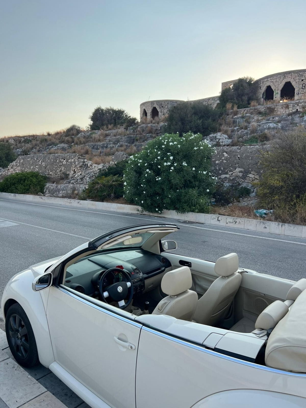 Volkswagen New Beetle Cabrio 1.6 Cabrio (4)