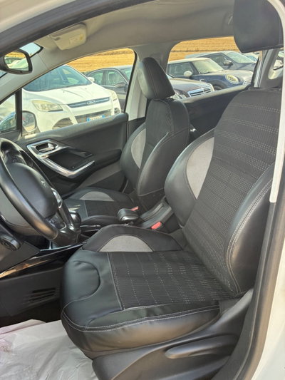 Peugeot 2008 100 Black Matt (10)