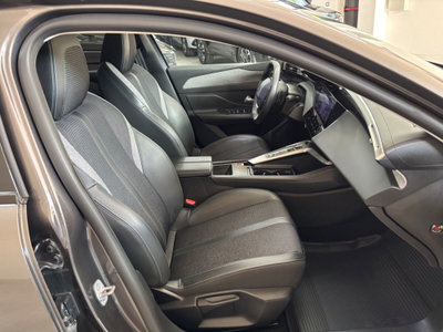 Peugeot 308 SW BlueHDi 130 S&S EAT8 Allure Pack (10)