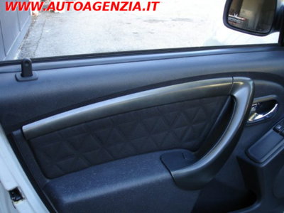 Dacia Duster 1.5 dCi 110CV 4x2 Lauréate (15)