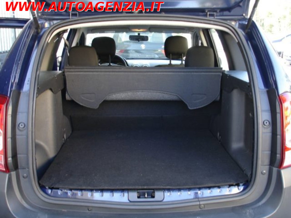 Dacia Duster 1.5 dCi 90CV 4x4 Ambiance (14)