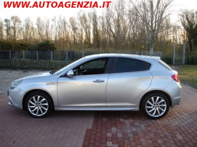 Alfa Romeo Giulietta 2.0 JTDm-2 Distinctive 140cv (4)
