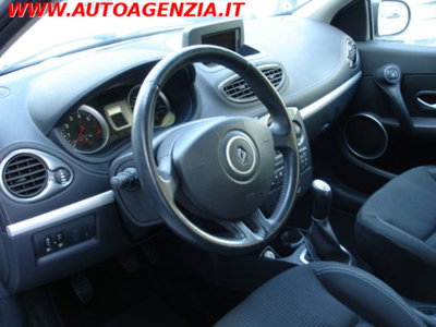 Renault Clio 1.2 16V 5 porte Dynamique (14)
