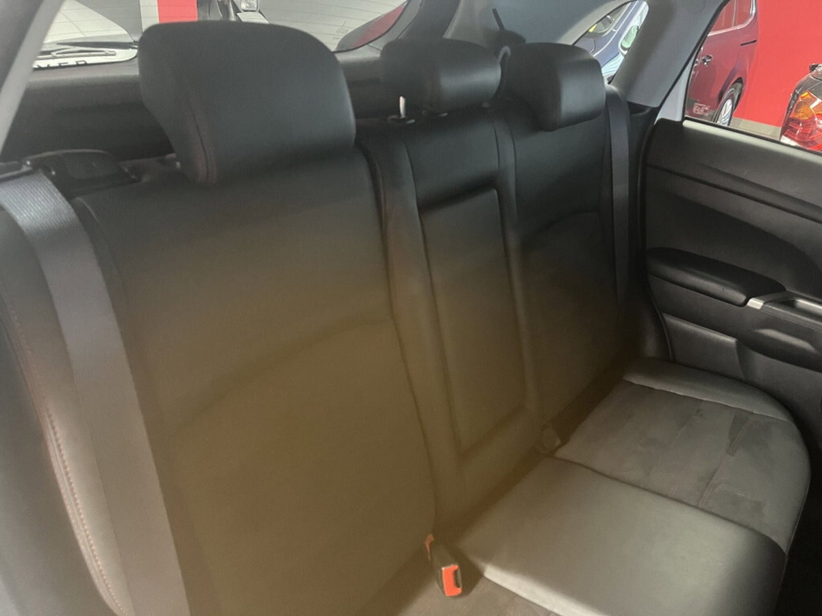 Mitsubishi ASX 2.2 DI-D 150 CV aut. 4WD Intense (10)