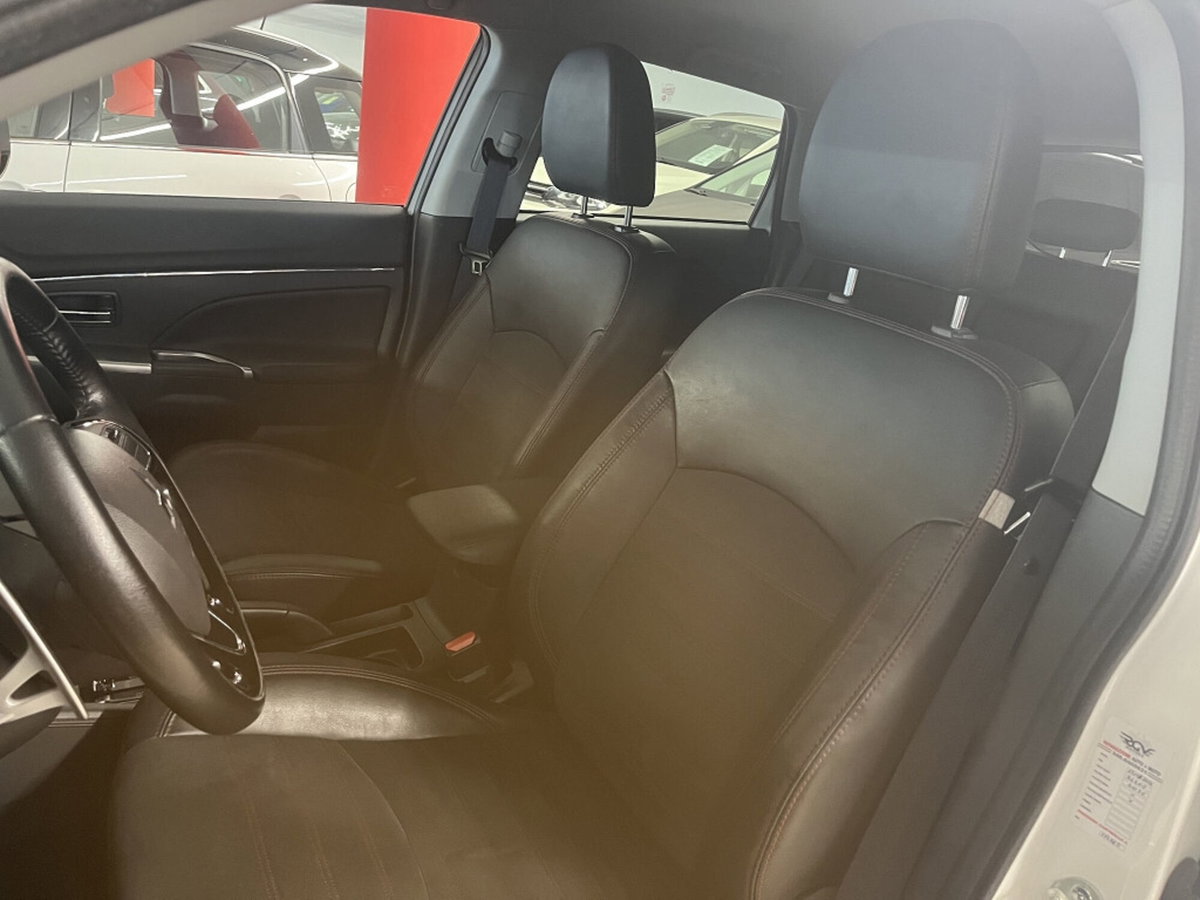 Mitsubishi ASX 2.2 DI-D 150 CV aut. 4WD Intense (7)