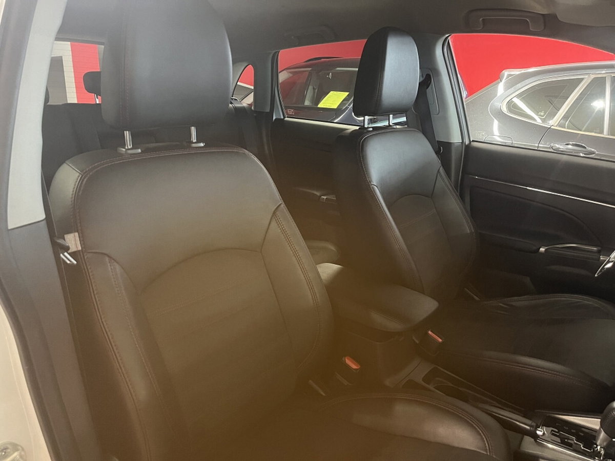 Mitsubishi ASX 2.2 DI-D 150 CV aut. 4WD Intense (9)