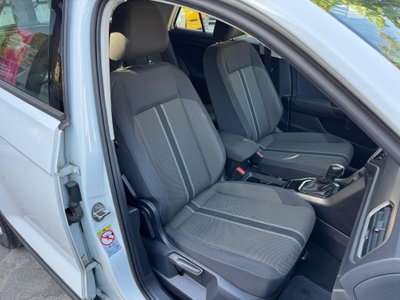 Volkswagen T-Roc 2.0 TDI SCR 150 CV DSG Business BlueMotion Technology (16)