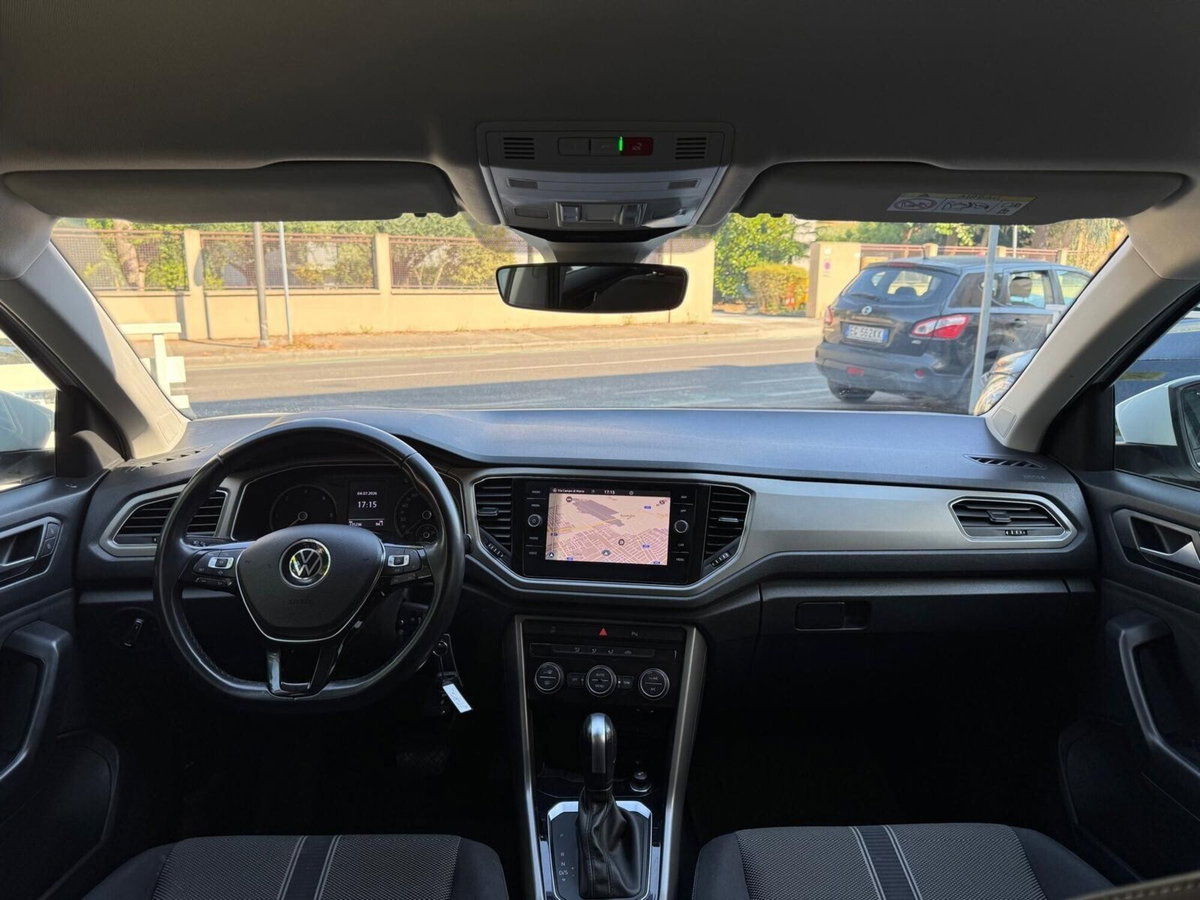 Volkswagen T-Roc 2.0 TDI SCR 150 CV DSG Business BlueMotion Technology (18)
