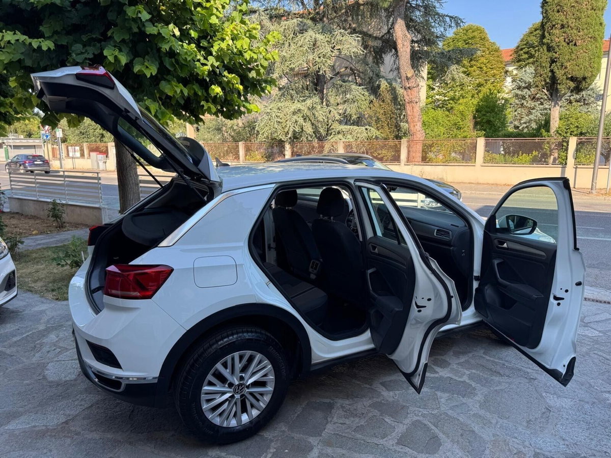 Volkswagen T-Roc 2.0 TDI SCR 150 CV DSG Business BlueMotion Technology (7)