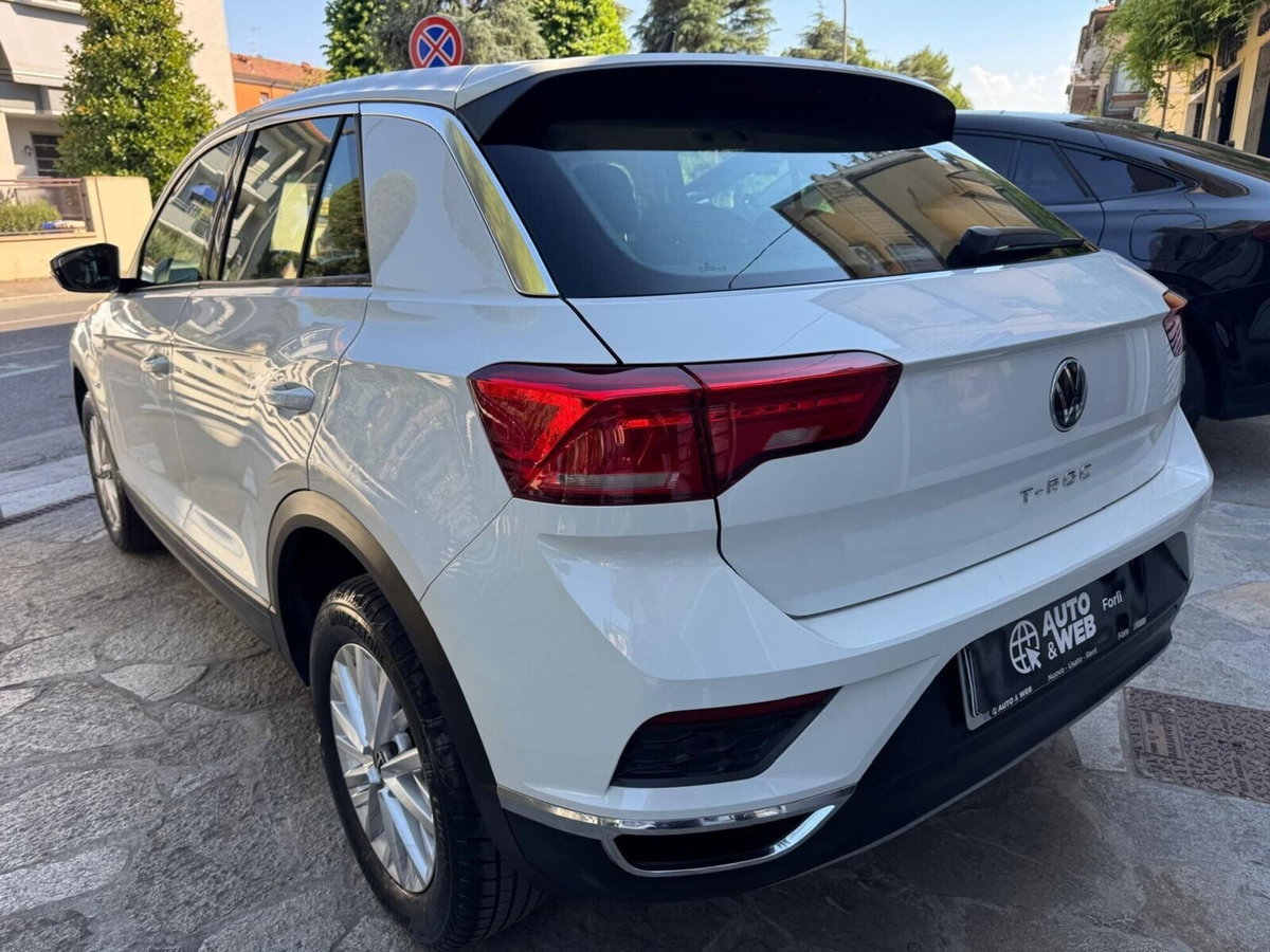 Volkswagen T-Roc 2.0 TDI SCR 150 CV DSG Business BlueMotion Technology (9)