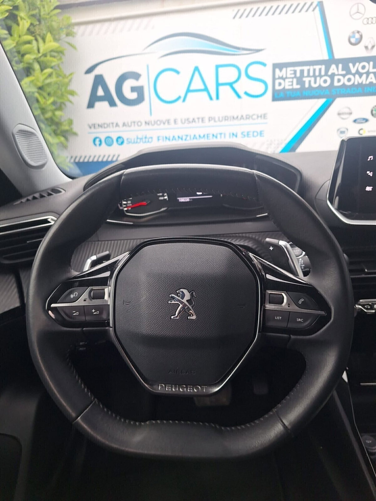 Peugeot 2008 BlueHDi 130 S&S EAT8 Allure Pack (11)