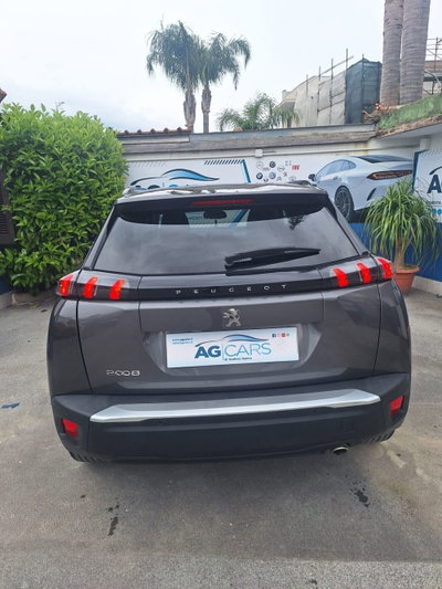 Peugeot 2008 BlueHDi 130 S&S EAT8 Allure Pack (6)