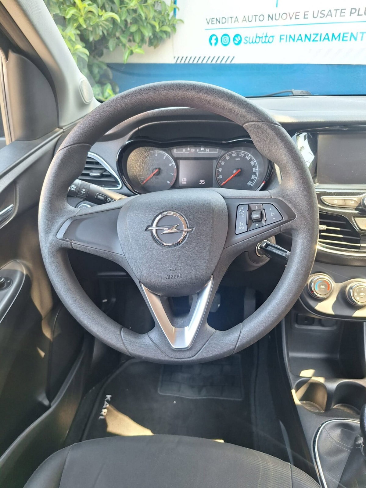 Opel Karl Rocks 1.0 75 CV aut. (11)